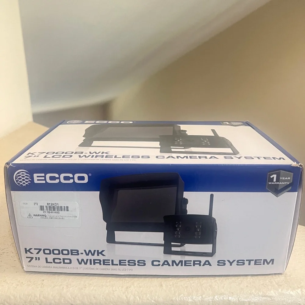 Ecco K7000B‎ Dashboard Video Camera Kit 7 Inch Lcd Monitor And Camera Kit